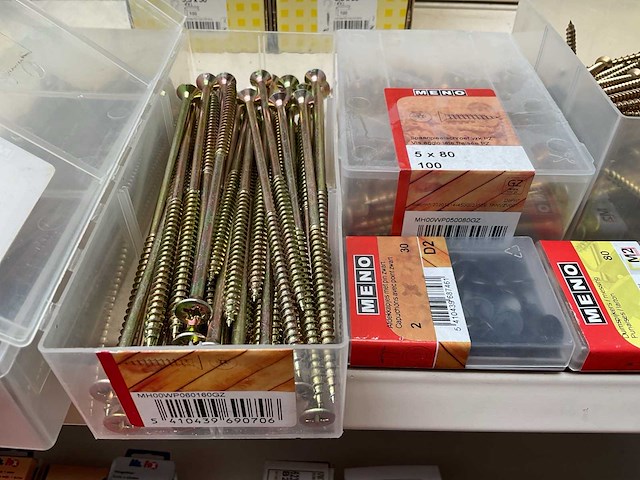 7 dozen houtschroeven en bevestiging - afbeelding 3 van  5