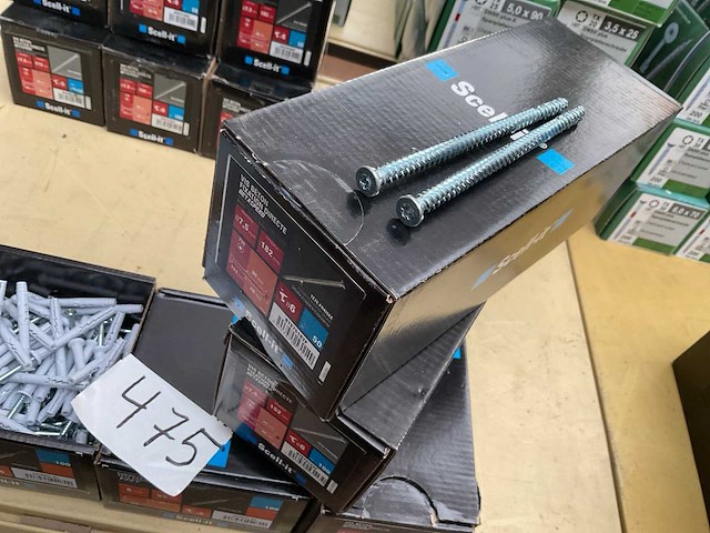 7 dozen houtschroeven en slagpluggen - afbeelding 7 van  7