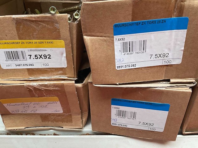 7 dozen muurschroeven - afbeelding 7 van  7