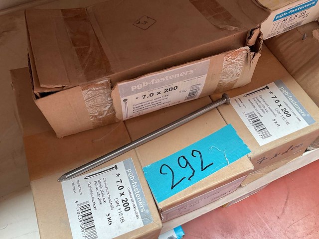 7 dozen nagels; houtdraadbouten - afbeelding 3 van  5