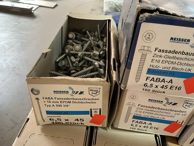 7 dozen schroeven en nagels - afbeelding 3 van  6