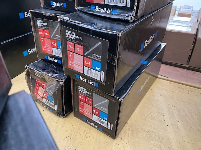 7 dozen schroeven - afbeelding 4 van  6