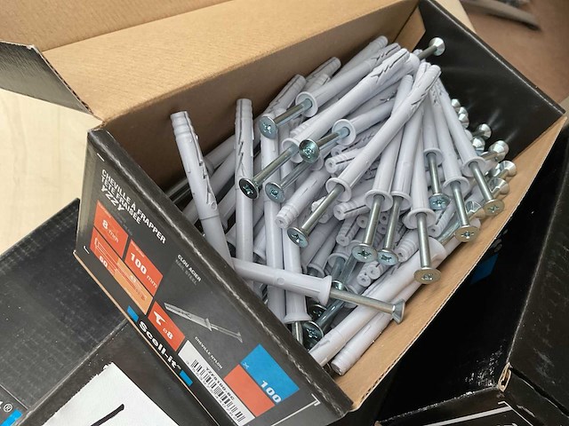 7 dozen slag pluggen en schroeven - afbeelding 3 van  7