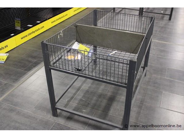 7 draadstalen presentatiemeubels - afbeelding 2 van  3