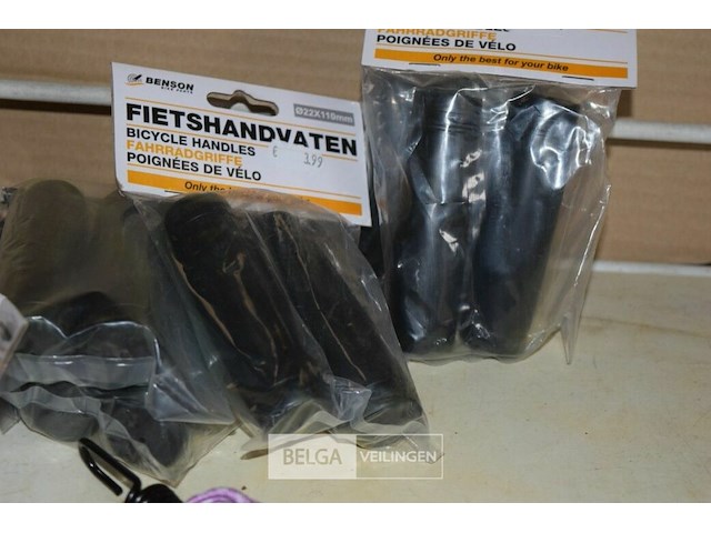7 fietshandvaten en 1 snelbinder - afbeelding 2 van  3