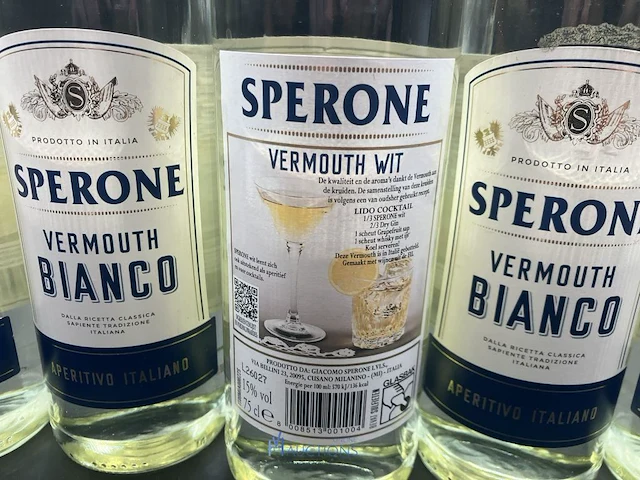 7 flessen vermouth sperone - afbeelding 3 van  3