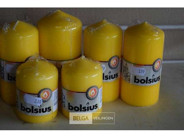 7 gele kaarsen div maten - afbeelding 2 van  2