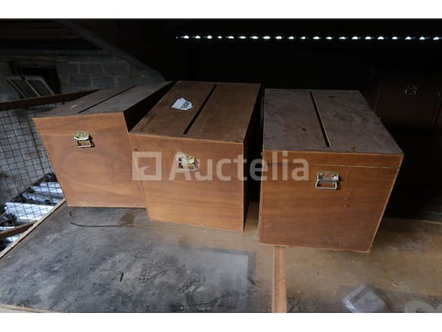 7 gemeenschappelijke houten urnen - afbeelding 8 van  8