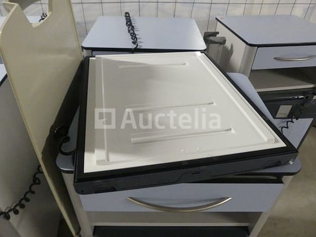 7 haelvoet bedside advanced medische nachtkastjes met ingebouwde koelkast - afbeelding 8 van  8