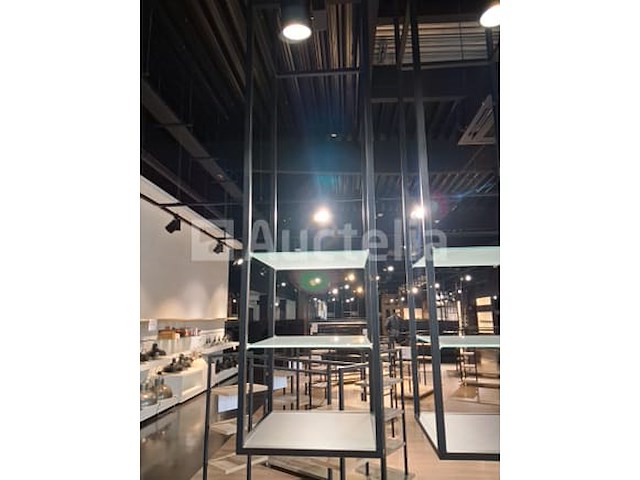 7 hangplanken - afbeelding 1 van  2