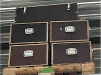 7 houten koffers - afbeelding 1 van  1