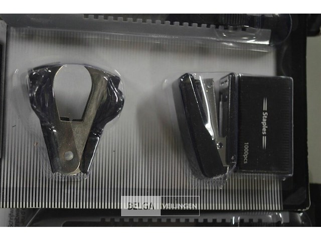 7 kantoorsetje - afbeelding 2 van  3