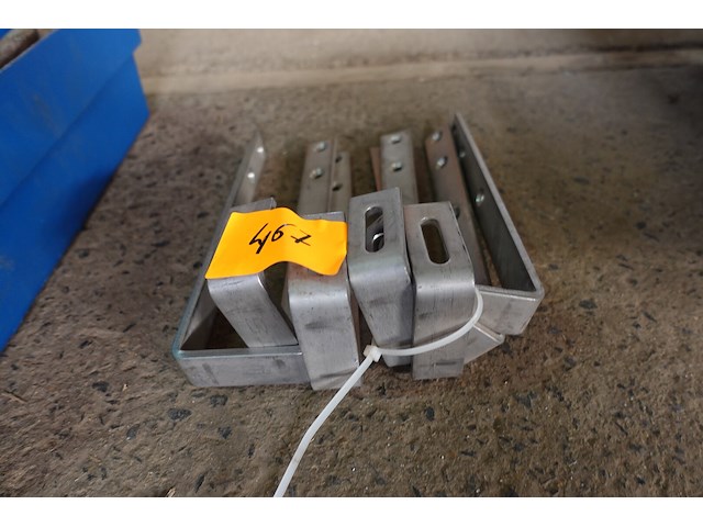 7 l-vormige beugels - afbeelding 2 van  2