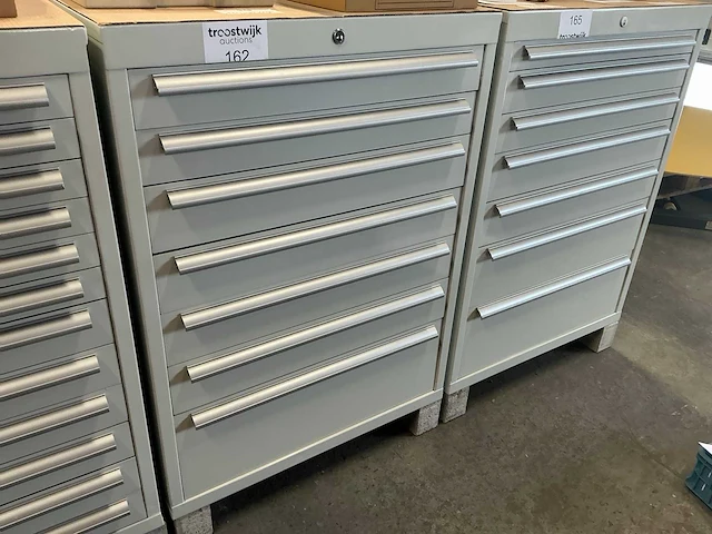 7-laden materiaalkast - afbeelding 3 van  4