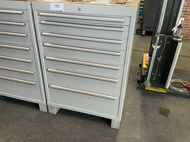 7-laden materiaalkast - afbeelding 2 van  5