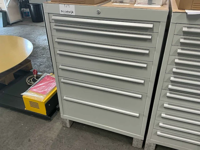 7-laden materiaalkast - afbeelding 2 van  5