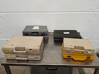 7 lege koffers - afbeelding 1 van  2