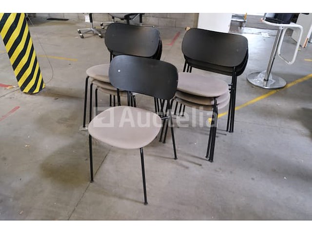 7 matchende stoelen menu - afbeelding 6 van  6