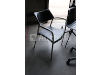 7 ongelijke stoelen - afbeelding 1 van  8