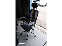 7 ongelijke stoelen - afbeelding 8 van  8