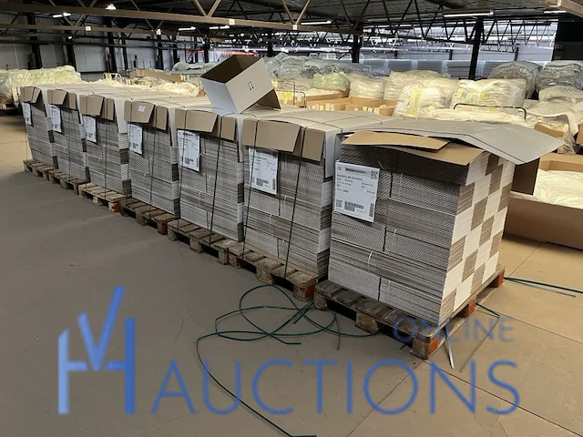7 palletten kartonnen vouwdozen - afbeelding 1 van  6
