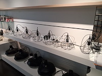 7 piramide-type pendellampen - afbeelding 1 van  2