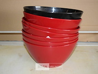 7 plastieken bloempotten - afbeelding 1 van  1