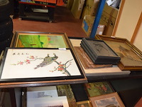 7 schilderijen in kader; 5 vintage wandversieringen op hout