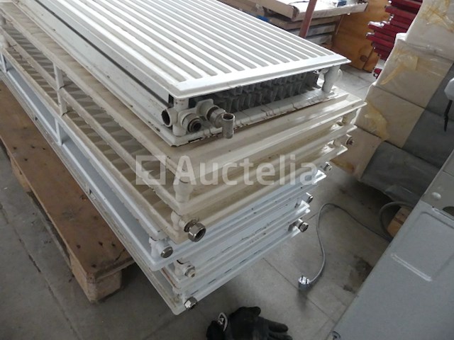 7 tweedehands radiatoren - afbeelding 6 van  6