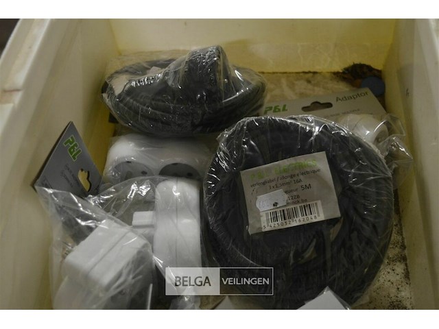 7 verlengkabels 5m , 7 dubbel stopcontact - afbeelding 3 van  5