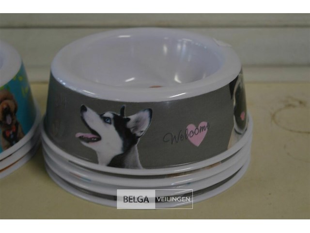 ±7 voerbakjes hond\kat ø16 cm - afbeelding 2 van  2