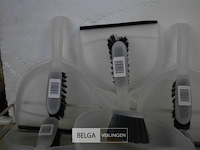 7 vuilblikjeen borstel - afbeelding 2 van  3