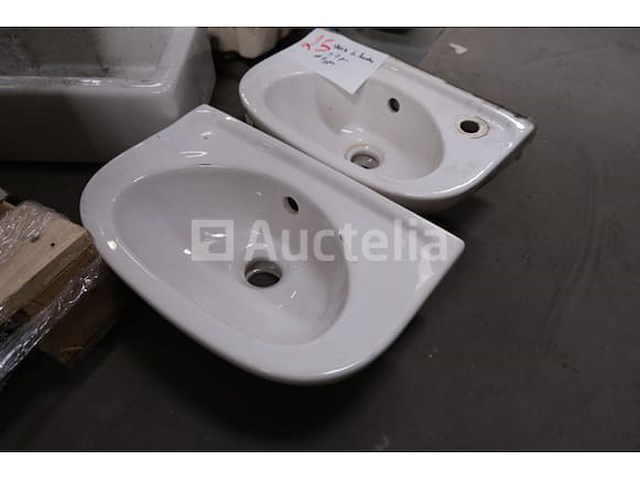 7 wasbekken en handbakken - afbeelding 2 van  5