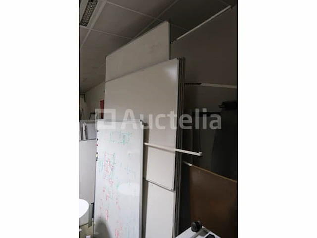 7 whiteboards - afbeelding 1 van  6