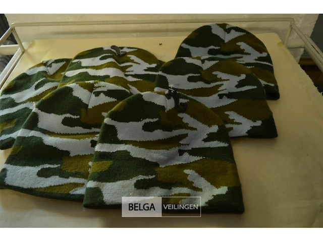 7 wintermutsen kids leger kleuren - afbeelding 1 van  3