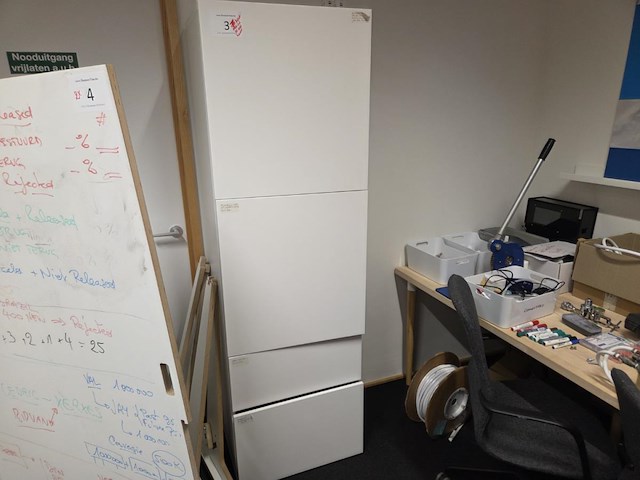 7 witte kasten zonder inhoud - afbeelding 5 van  5