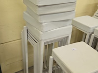7 witte krukken