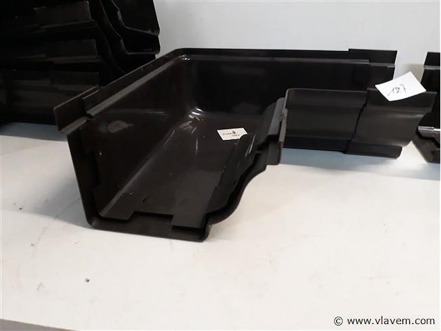 7 x binnenhoek 160mm bruin pvc regenafvoer - afbeelding 2 van  2