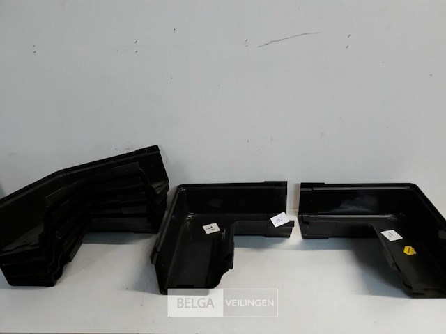 7 x binnenhoek 160mm bruin pvc regenafvoer - afbeelding 2 van  3