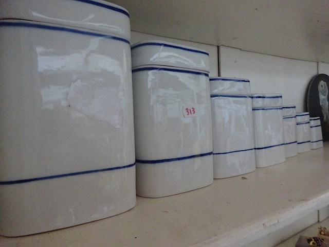 7 x gesigneerde keuken opbergpotten - afbeelding 1 van  2