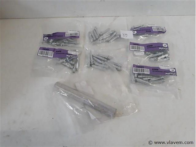 7 x puntdook 40mm 10 stuks + drijverdook - afbeelding 1 van  2