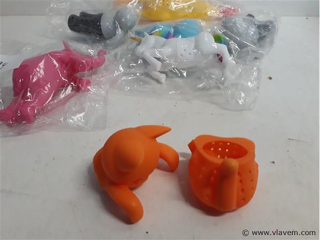 7 x theebol als figuurtje mix - afbeelding 2 van  2