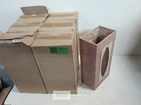 7 x vaas polyester roodbruin 14x9x13 cm - afbeelding 3 van  3