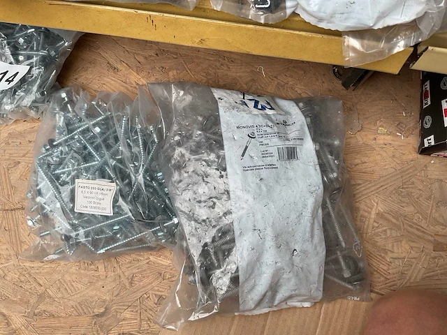 7 x zakken zelfborende schroeven met epdm afdekring - afbeelding 2 van  7