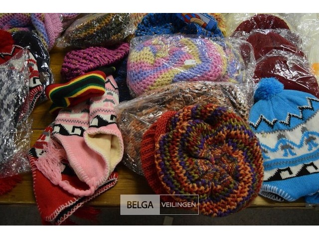 ±70 div mutsen - afbeelding 5 van  6