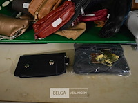 ± 70 kleine portemonee`s - afbeelding 3 van  3