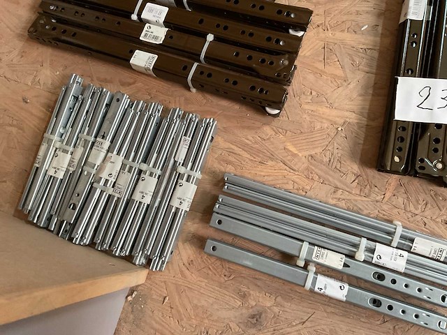 70 lade geleiders - afbeelding 4 van  8