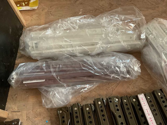 70 lade geleiders - afbeelding 6 van  8