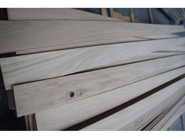70 lm massief eiken plinten 14mm - afbeelding 4 van  7