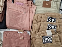 70-tal broeken en shorts - afbeelding 5 van  7